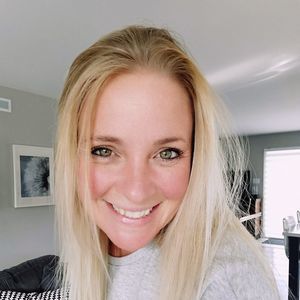 Meet your Posher, Lisa-marie